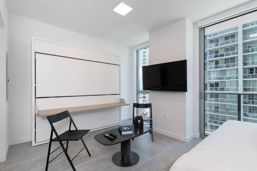 Stylish Modern Downtown Studio Free Parking Apartamento Miami Exterior foto