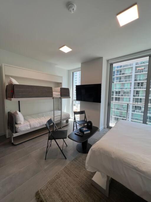 Stylish Modern Downtown Studio Free Parking Apartamento Miami Exterior foto